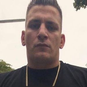 Meet your Posher, Thomas